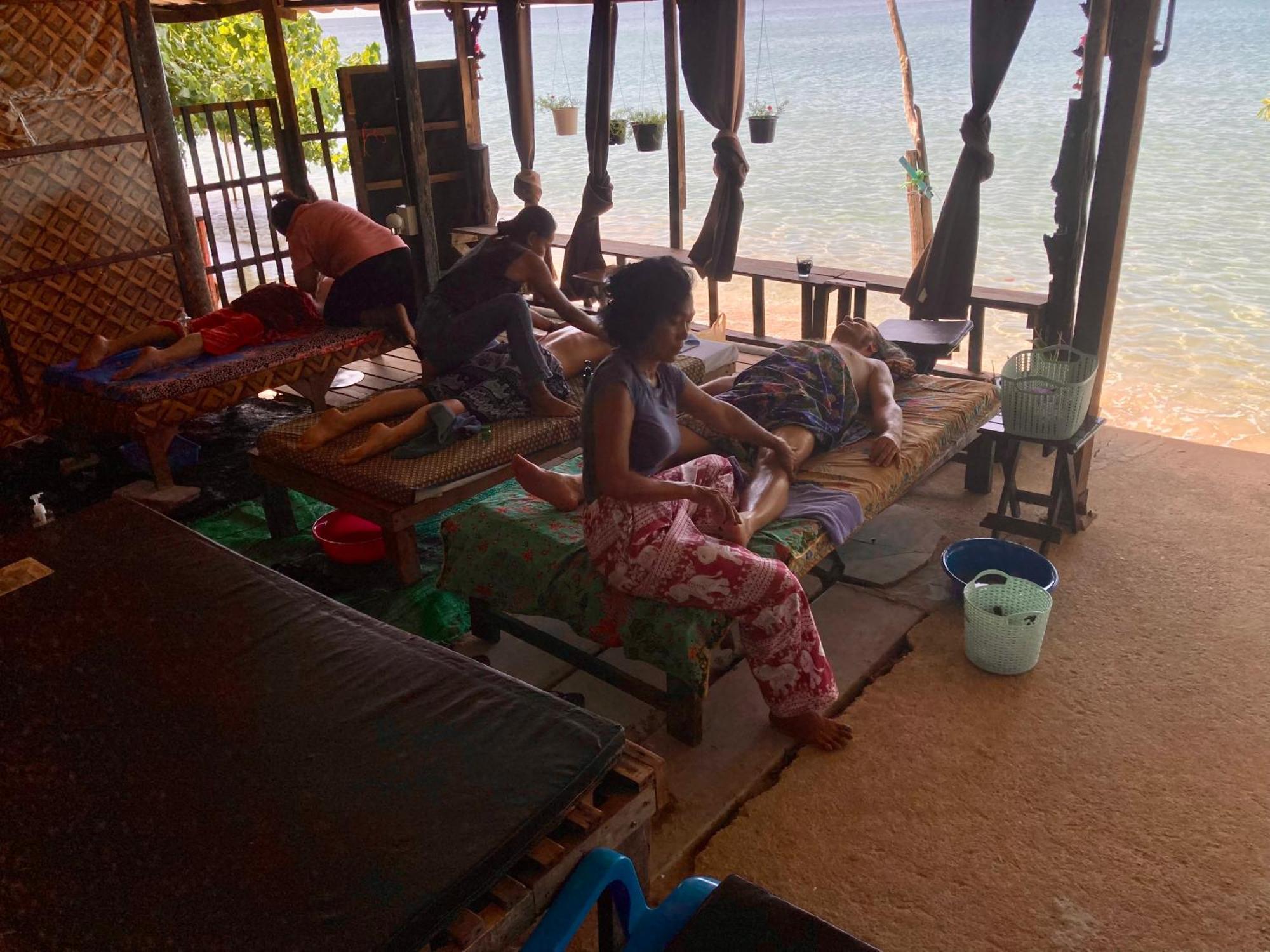 Baan Na Home Stay 코창 외부 사진